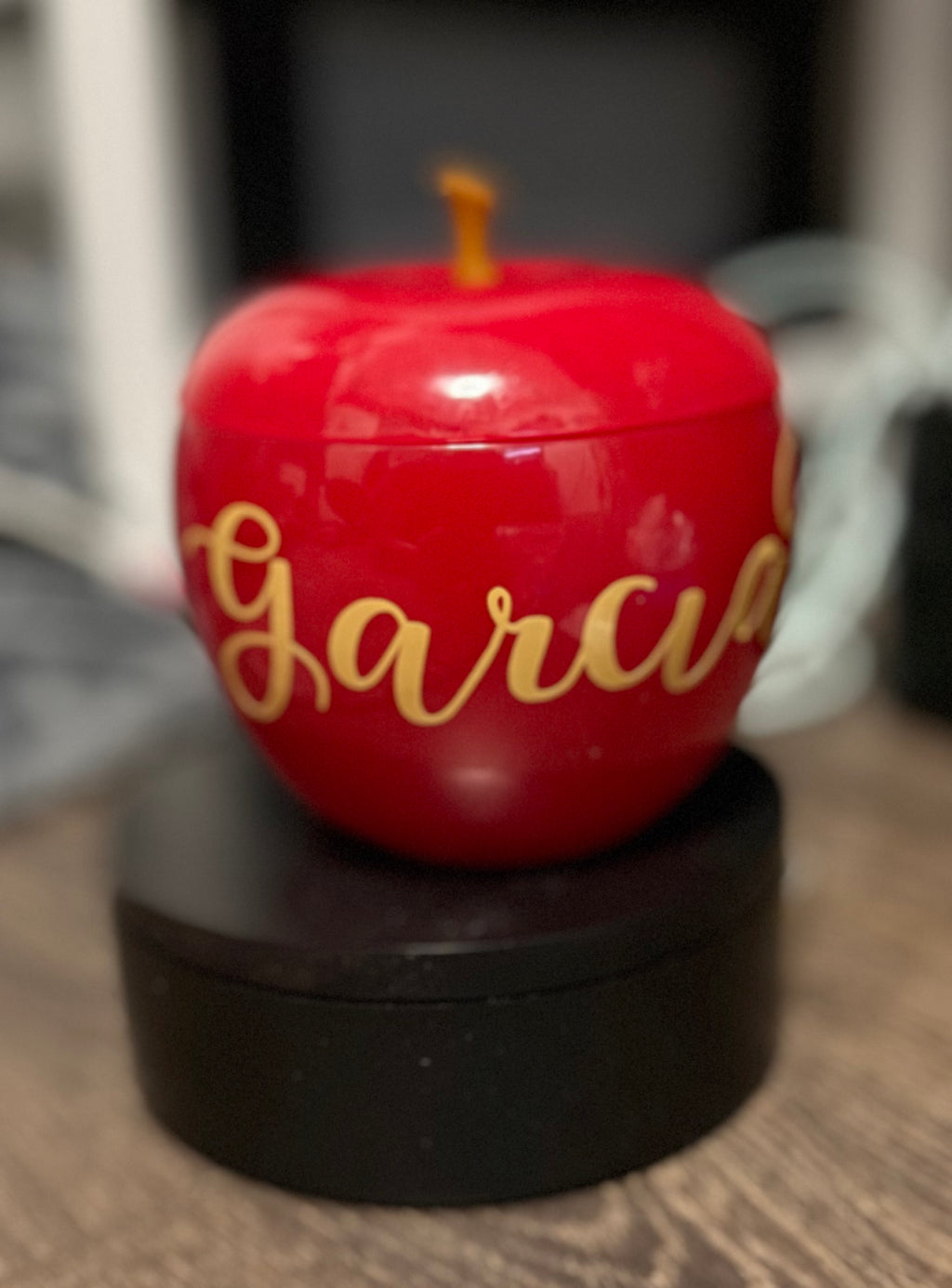 Teacher’s Apple